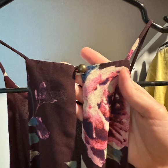 Everly Purple Floral Shift Dress - Picture 3 of 5